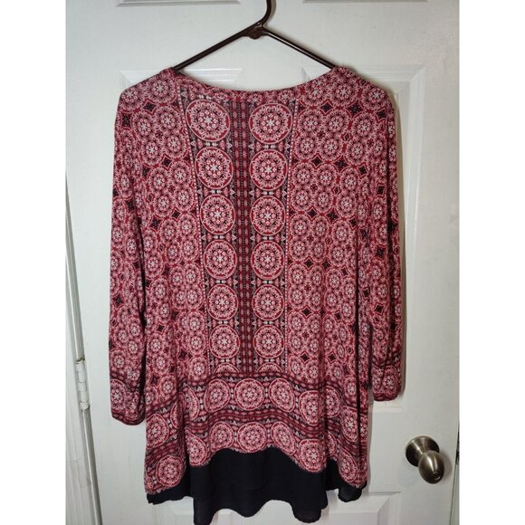 Rose + Olive Scoop Neck Boho Red Black Chiffon Trim 3/4-Sleeve Top 1X - Picture 2 of 4